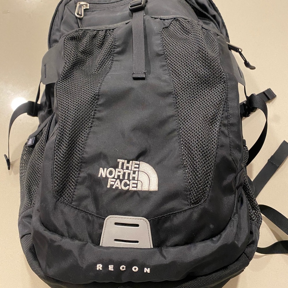 Authentic North face Recon Back Pack